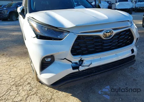 2023 Toyota Highlander Xle z USA, uszkodzony, nr VIN 5TDKDRAHXPS036470